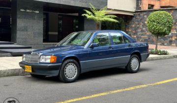 MERCEDES BENZ 190E